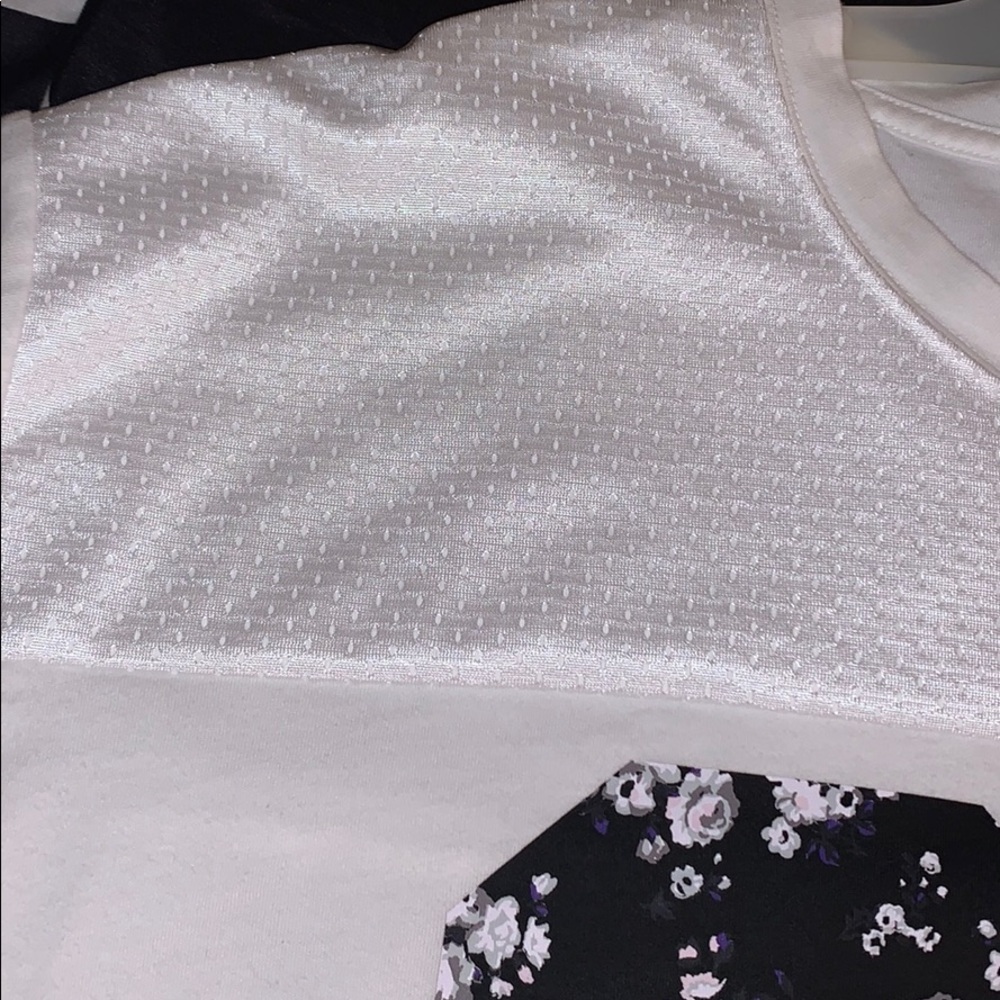 LS Tee - Picture 4 of 8